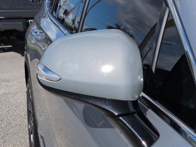 Used 2022 Hyundai Santa Fe SEL w/ Convenience + Premium Package FWD image 12