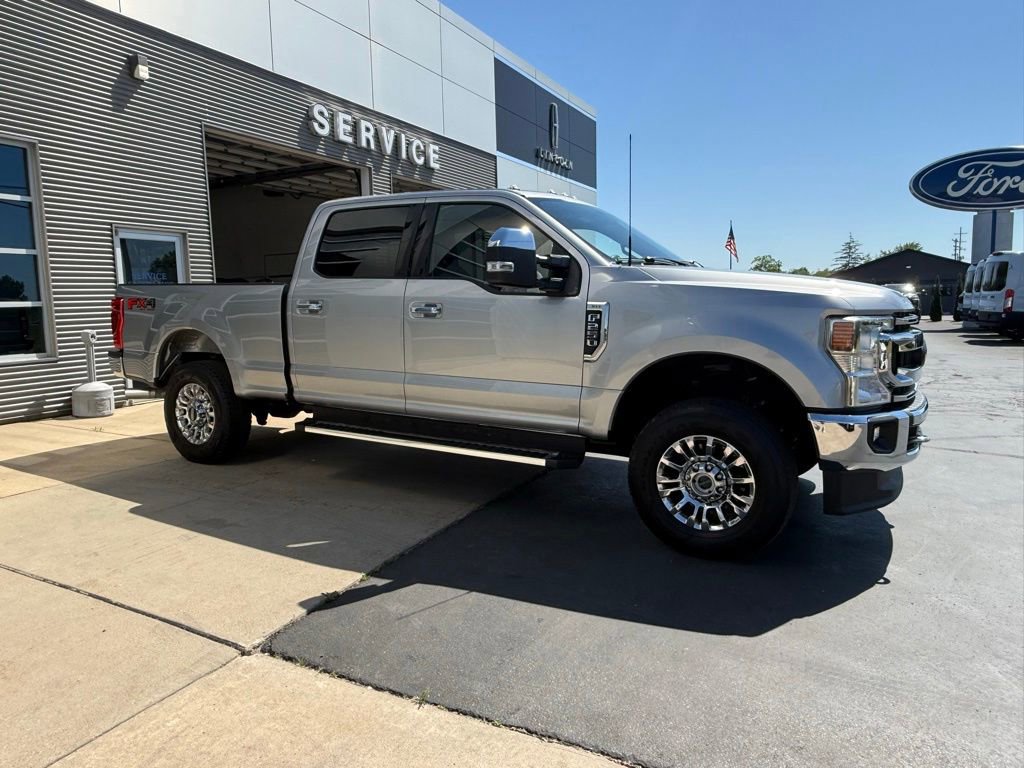 Certified 2022 Ford F250 XLT w/ XLT Premium Package AWD/4WD image 10