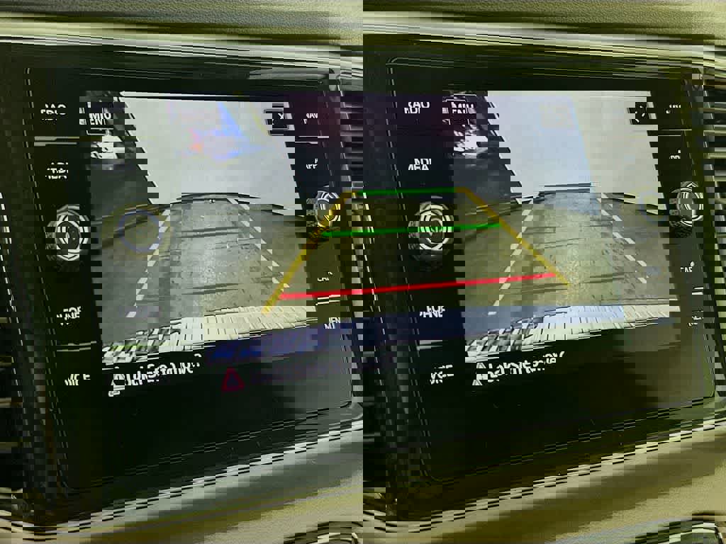 Used 2019 Volkswagen Atlas SEL R-Line image 28