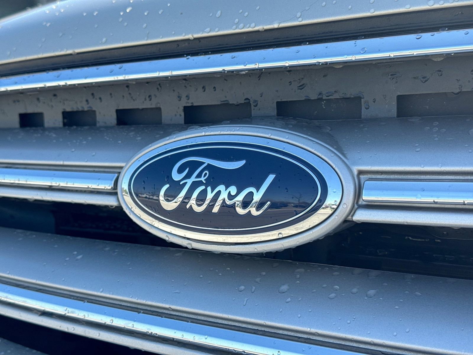 Certified 2018 Ford Escape SEL AWD/4WD image 13