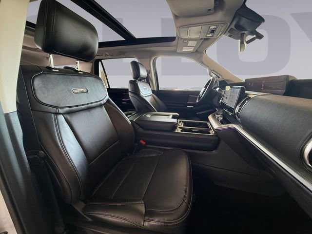Certified 2025 Ford Expedition Platinum AWD/4WD image 17