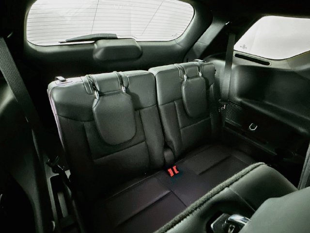 Certified 2025 Ford Explorer ST AWD/4WD image 33