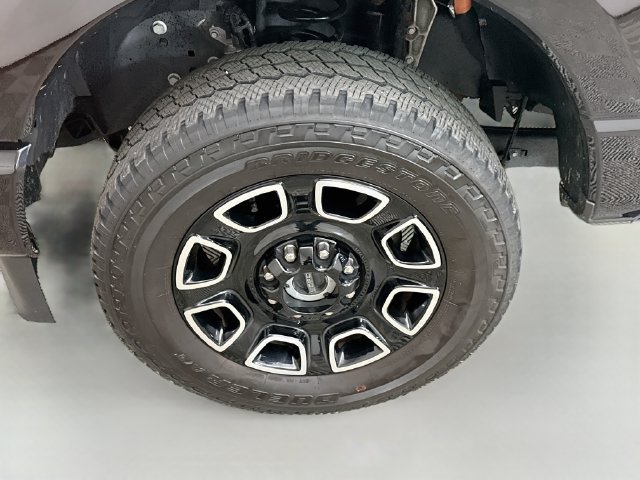 Certified 2025 Ford F350 Platinum AWD/4WD image 32