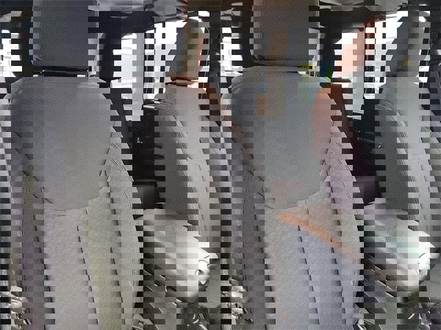 Used 2018 Jeep Wrangler Unlimited Sport image 30