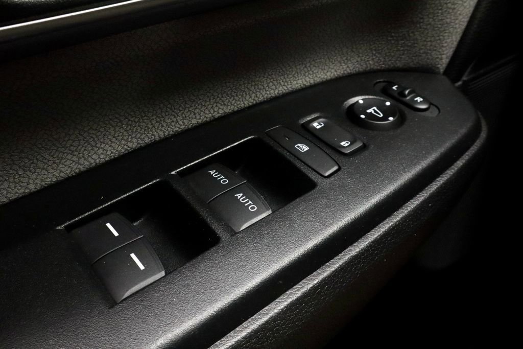 Used 2021 Honda CR-V EX image 29