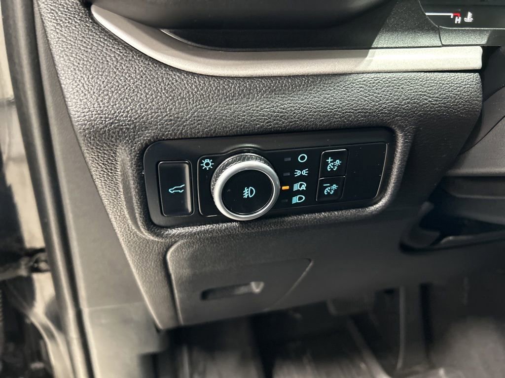 Certified 2023 Ford Explorer XLT w/ Equipment Group 202A image 14