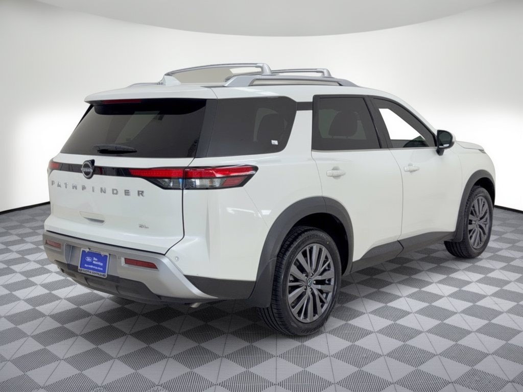 Used 2024 Nissan Pathfinder SL w/ SL Premium Package FWD image 9