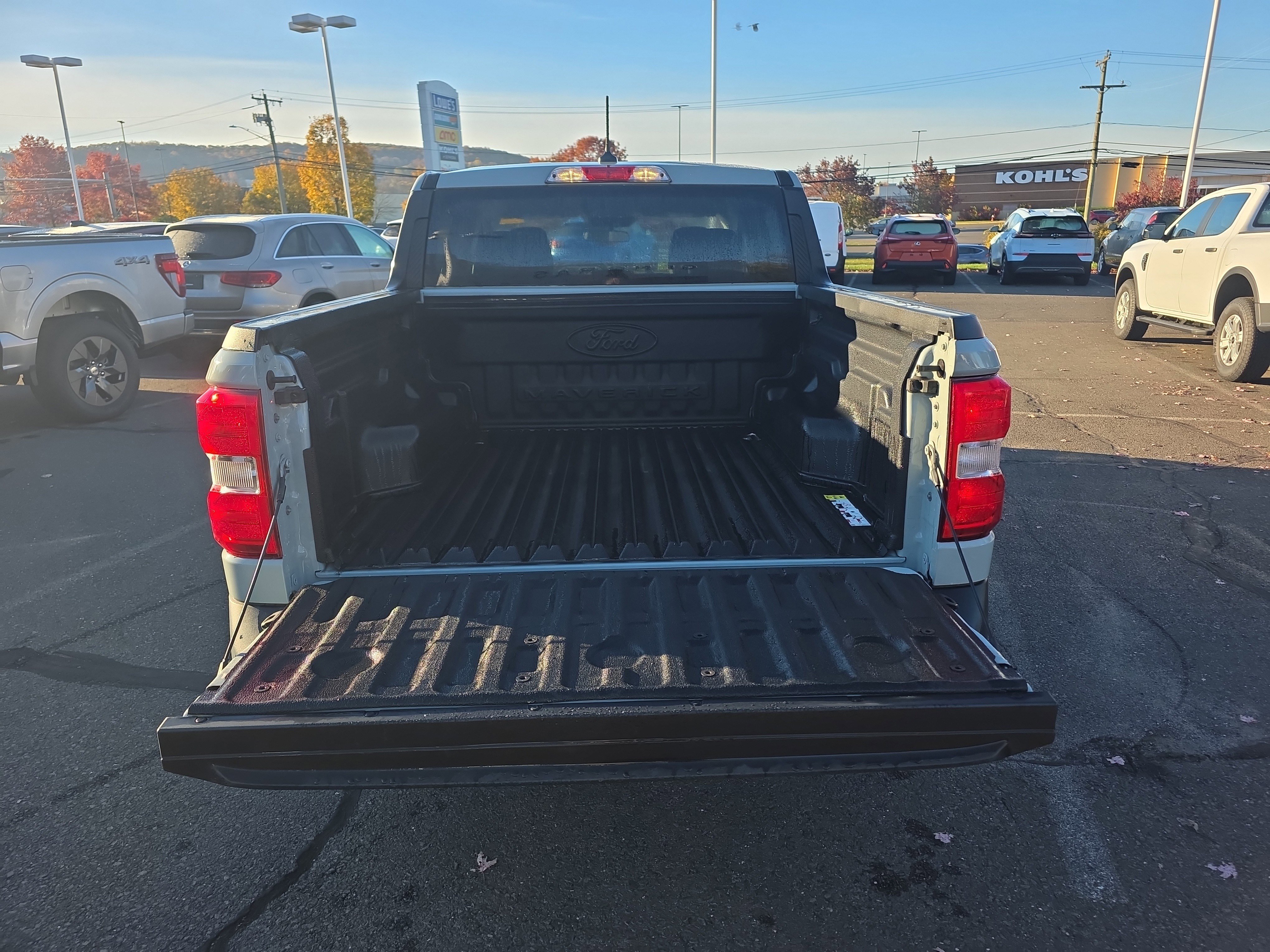 Certified 2023 Ford Maverick XL image 17