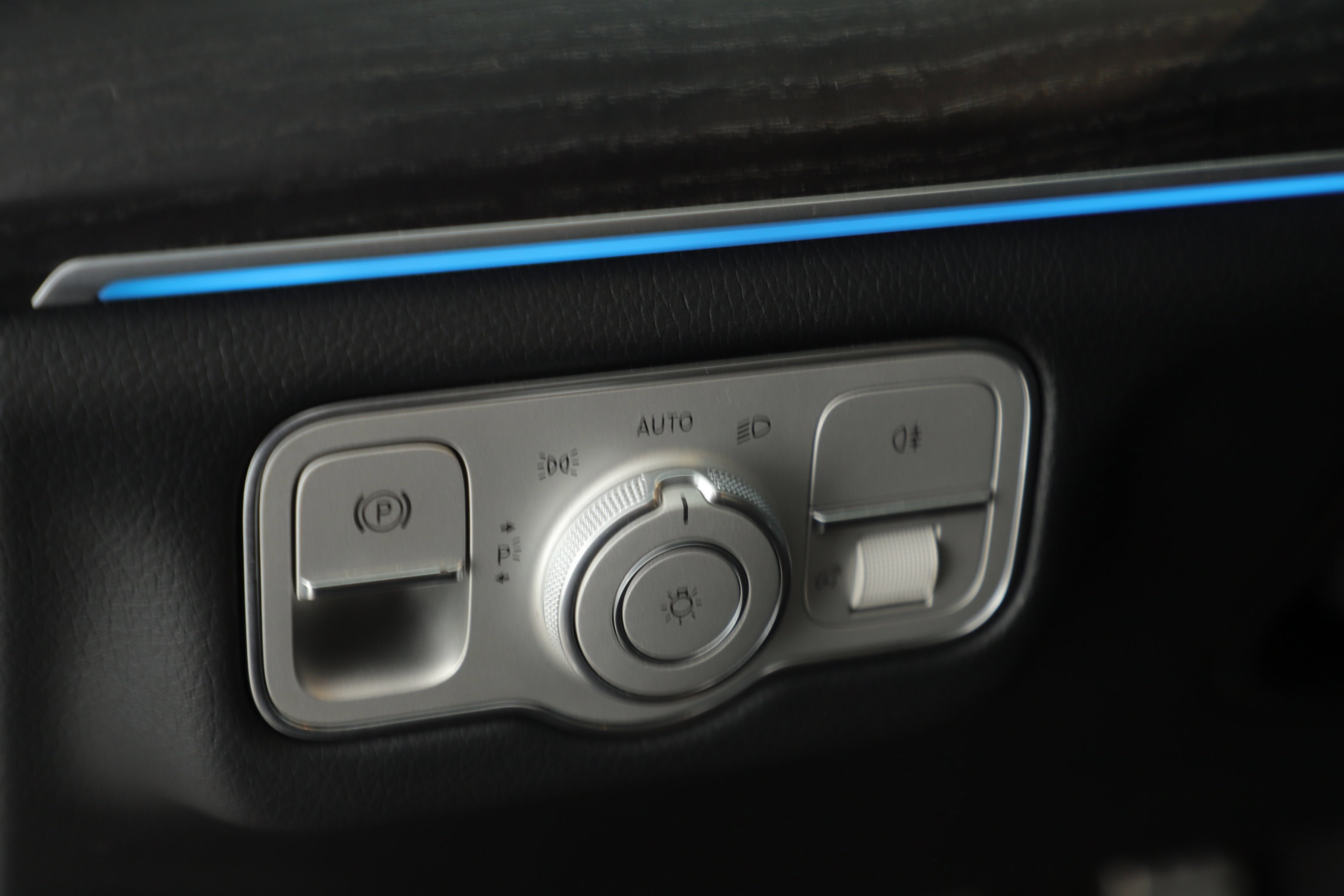 Used 2022 Mercedes-Benz GLS 450 4MATIC image 11