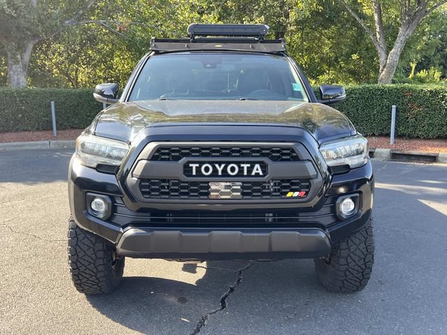 Used 2021 Toyota Tacoma TRD Off-Road w/ TRD Premium Off Road Package AWD/4WD image 8