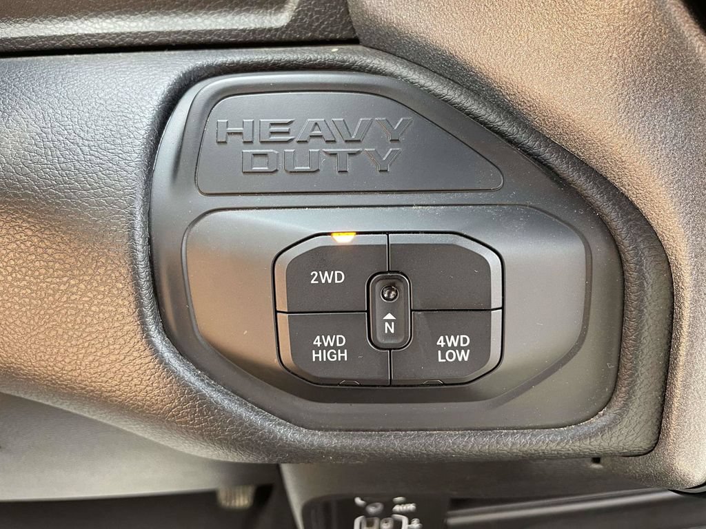Used 2025 RAM 2500 Tradesman AWD/4WD image 23