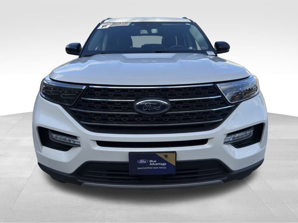 Certified 2023 Ford Explorer XLT w/ Equipment Group 202A image 8