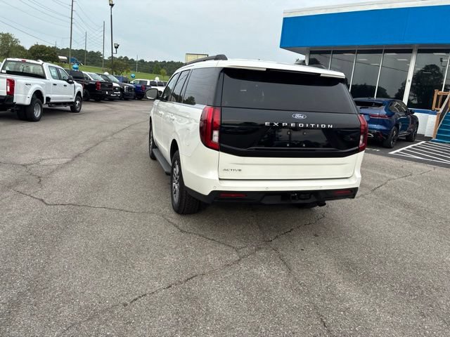 Certified 2025 Ford Expedition Active AWD/4WD image 27