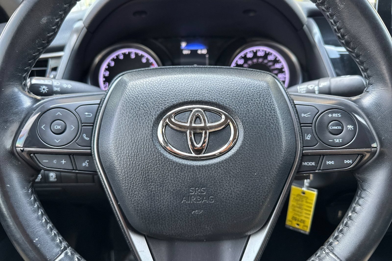 Used 2022 Toyota Camry SE FWD image 22