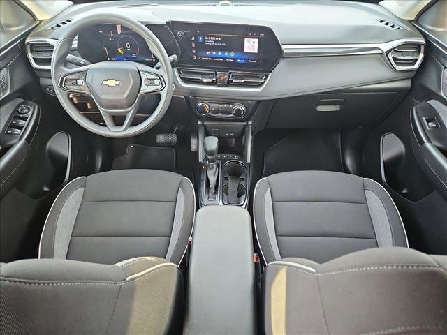 Used 2025 Chevrolet TrailBlazer LT image 17