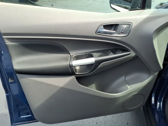 Certified 2019 Ford Transit Connect XLT FWD image 11