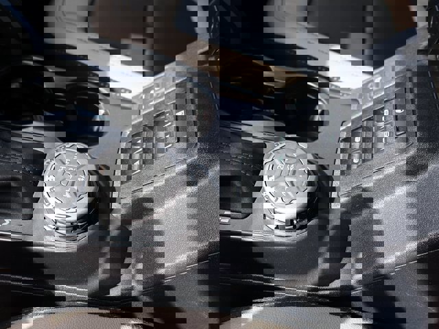 Certified 2024 Ford Bronco Wildtrak image 24