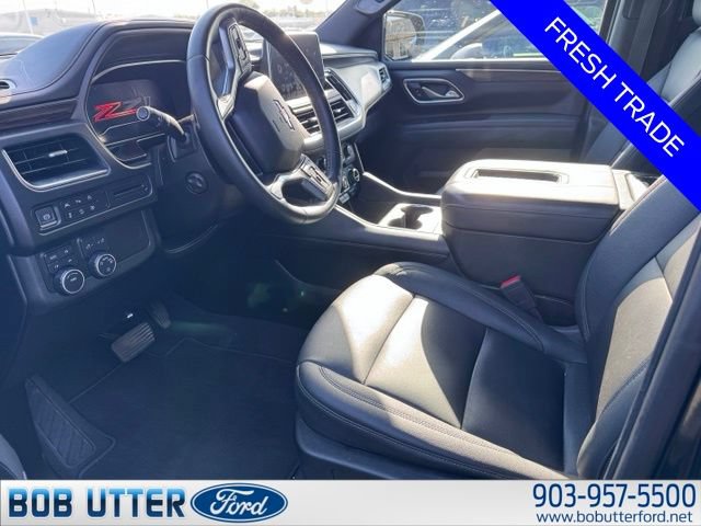 Used 2023 Chevrolet Tahoe Z71 w/ Luxury Package AWD/4WD image 4