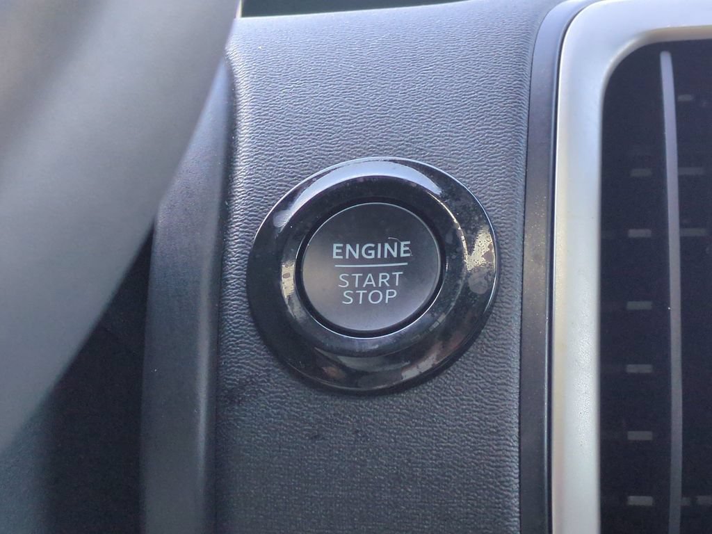 Certified 2025 Ford Expedition Active RWD image 23