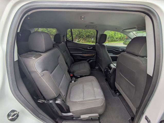 Used 2020 GMC Acadia SLE w/ Driver Convenience Package AWD/4WD image 35