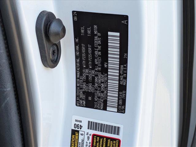 Used 2024 Toyota Sienna XLE image 22