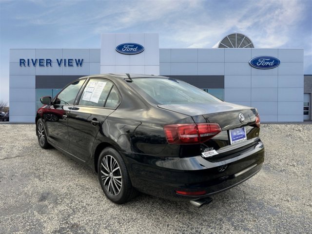 Used 2018 Volkswagen Jetta Wolfsburg Edition image 4