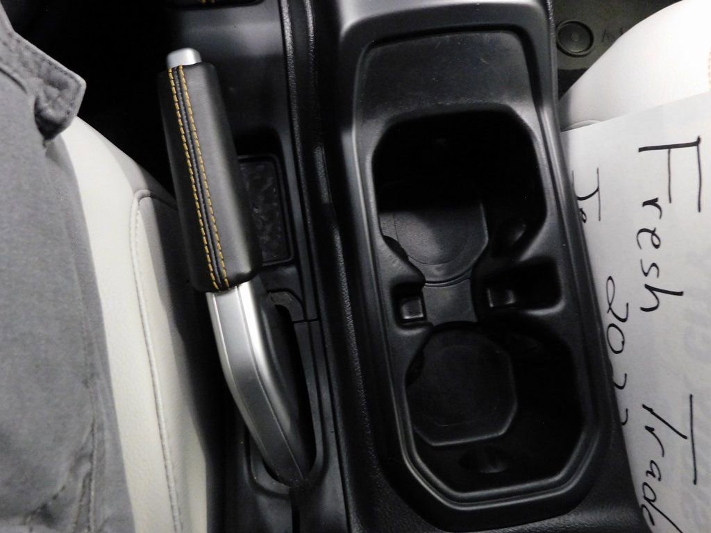 Used 2022 Jeep Wrangler Unlimited Sahara image 22