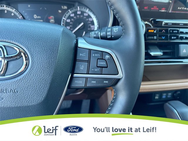 Used 2022 Toyota Highlander Platinum image 33