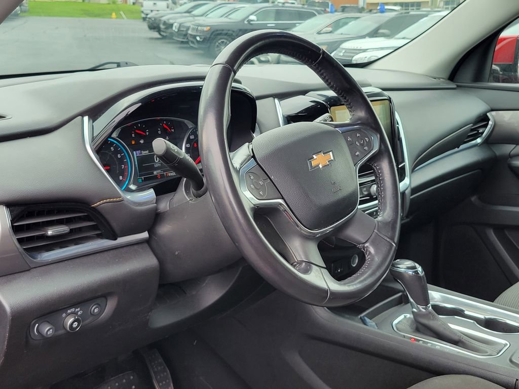 Used 2019 Chevrolet Traverse LT w/ LPO, Floor Liner Package AWD/4WD image 19