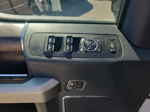 Certified 2022 Ford F350 Lariat w/ Lariat Ultimate Package AWD/4WD image 19