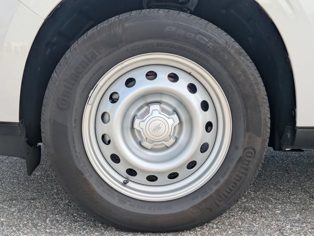 Certified 2024 Ford Maverick XL FWD image 10