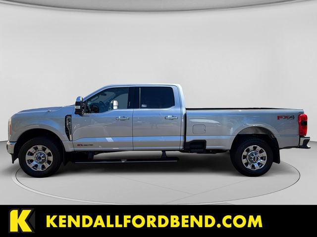 Certified 2023 Ford F350 Lariat w/ Lariat Ultimate Package AWD/4WD image 2