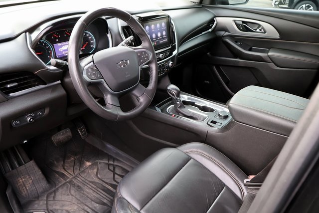 Used 2021 Chevrolet Traverse RS w/ LPO, Floor Liner Package image 3