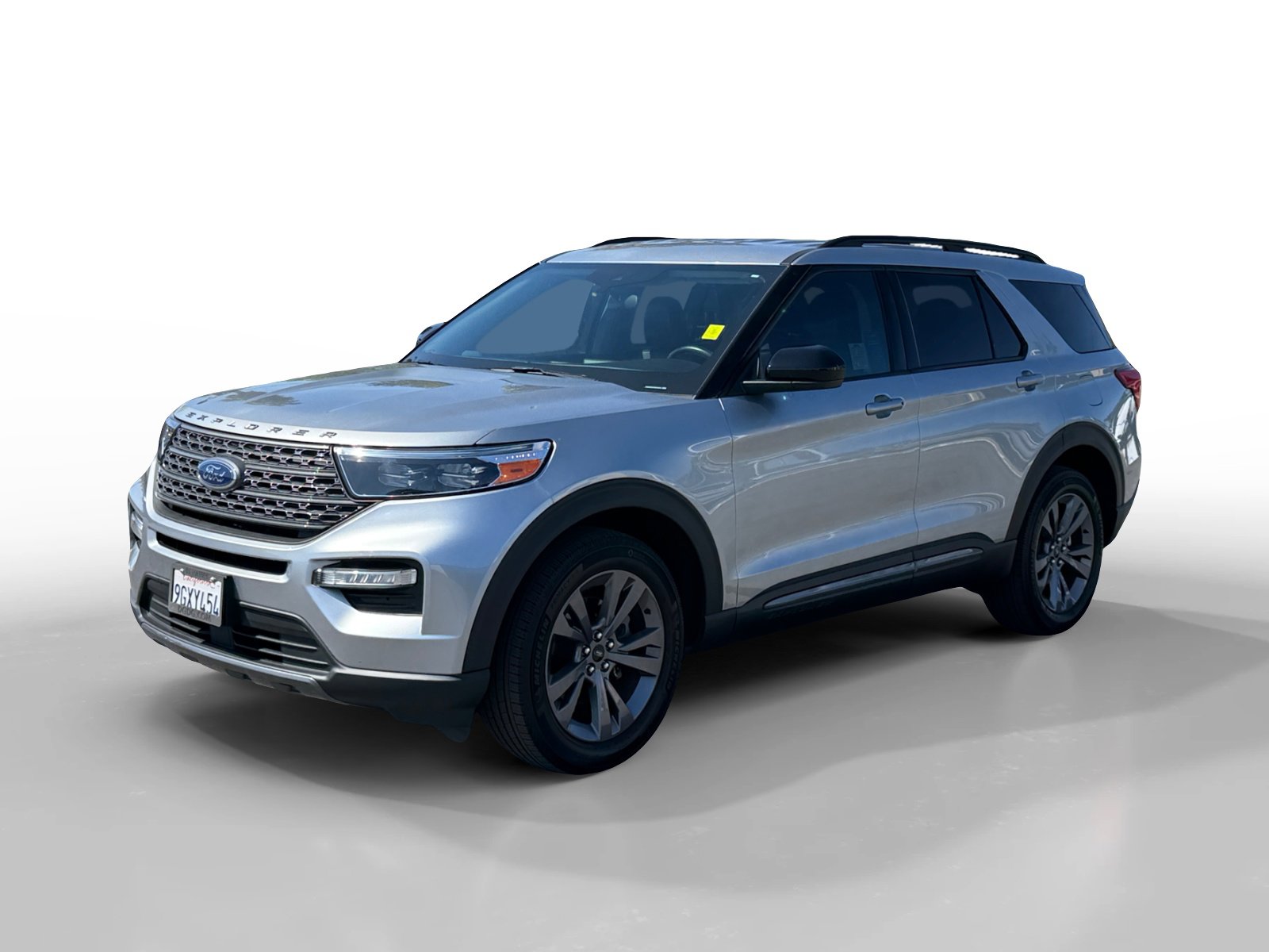 Certified 2023 Ford Explorer XLT w/ Equipment Group 202A