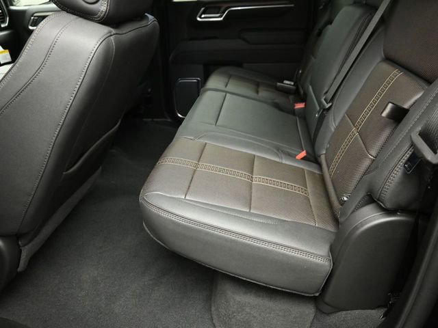 Used 2026 Chevrolet Silverado 1500 High Country w/ Midnight Edition image 37