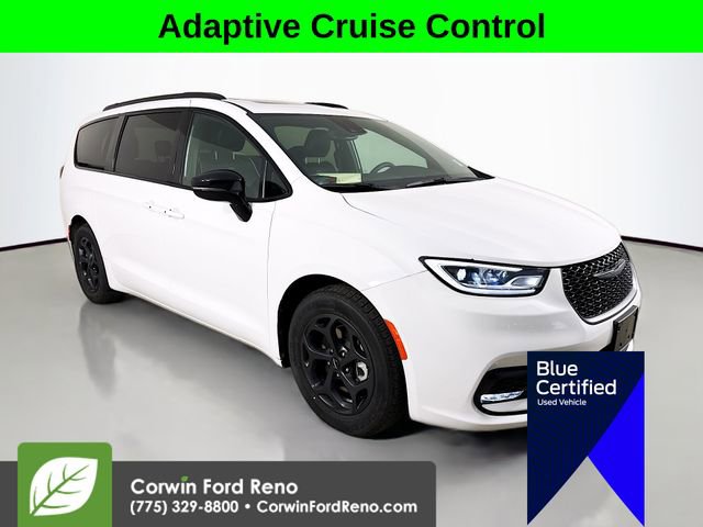 Used 2023 Chrysler Pacifica Limited w/ S Appearance Package