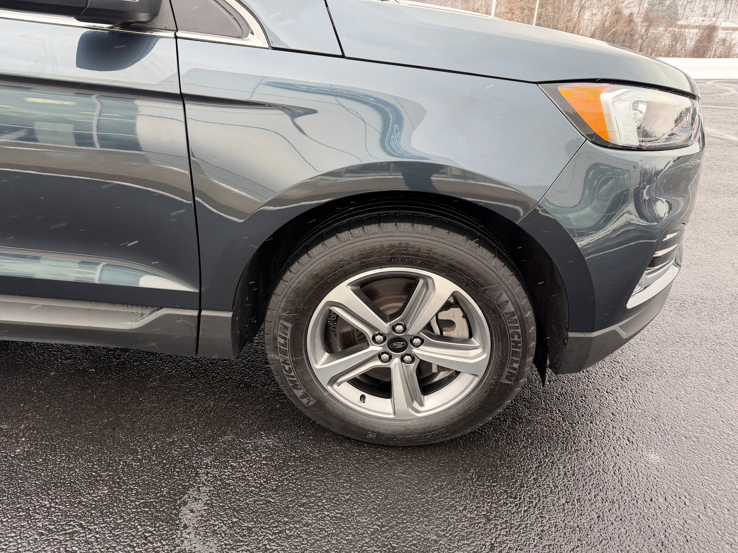 Certified 2024 Ford Edge SEL w/ Convenience Package AWD/4WD image 12