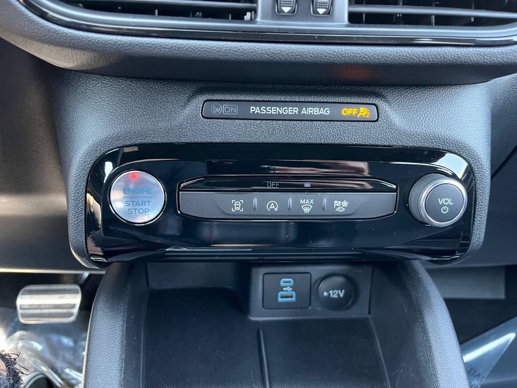 Certified 2023 Ford Escape ST-Line w/ Tech Pack #1 AWD/4WD image 13