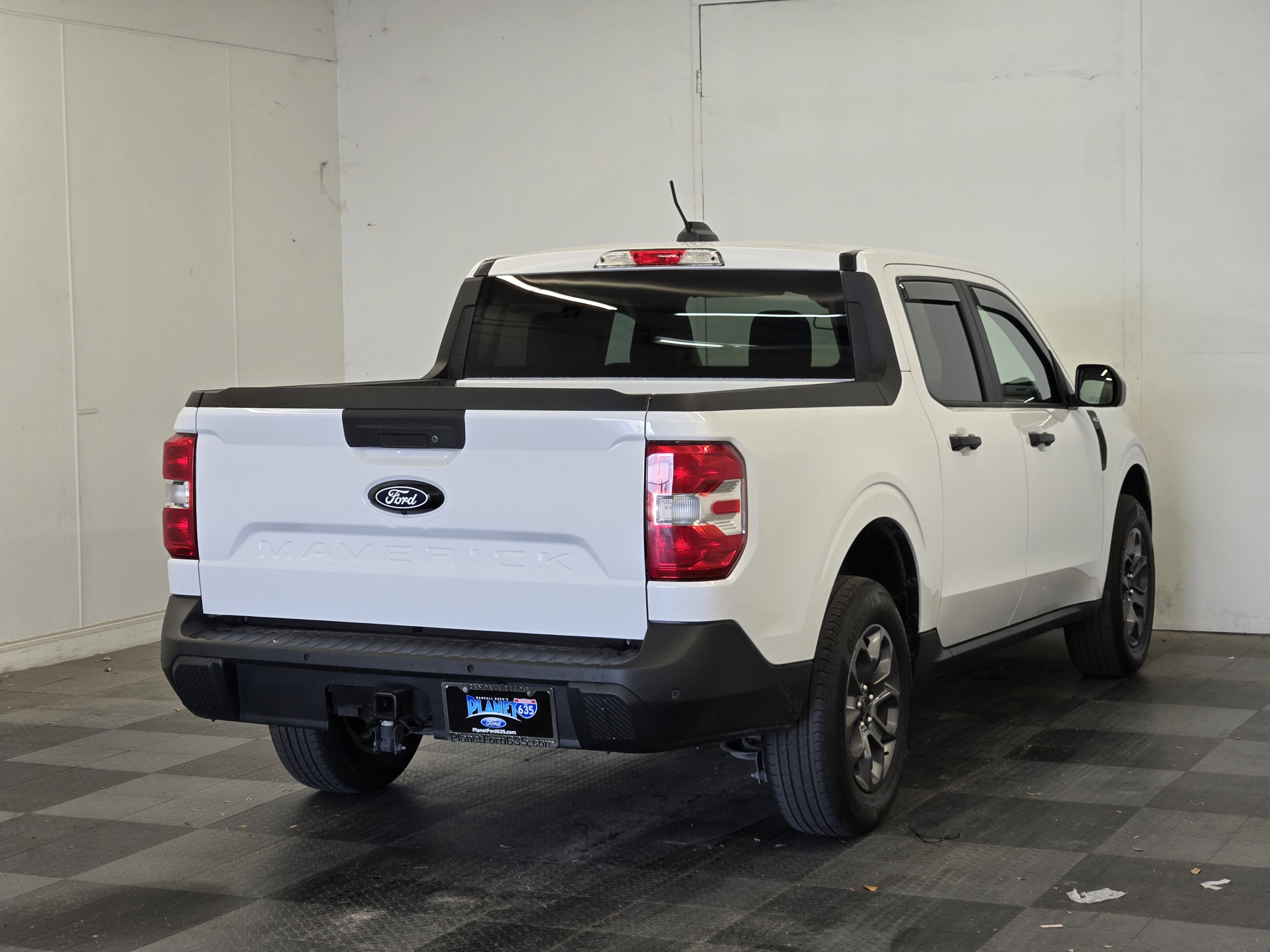 Certified 2025 Ford Maverick XLT w/ XLT Luxury Package FWD image 7