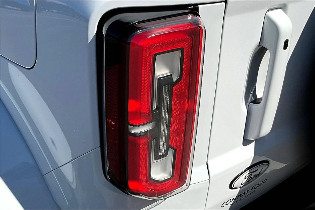 Certified 2024 Ford Bronco Outer Banks w/ Sasquatch Package AWD/4WD image 25