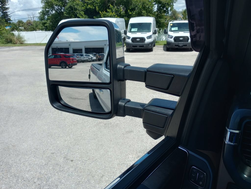 Certified 2025 Ford F250 Lariat w/ Lariat Ultimate Package AWD/4WD image 22