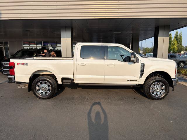Certified 2024 Ford F250 Lariat w/ Lariat Ultimate Package AWD/4WD image 8