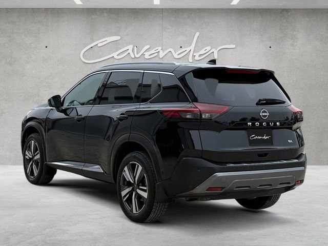 Used 2022 Nissan Rogue SL w/ SL Premium Package image 5