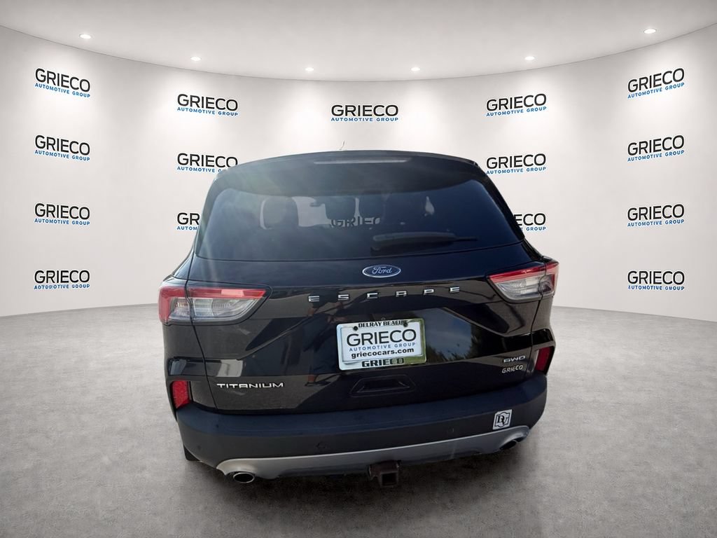Certified 2022 Ford Escape Titanium w/ Titanium Elite Package AWD/4WD image 6