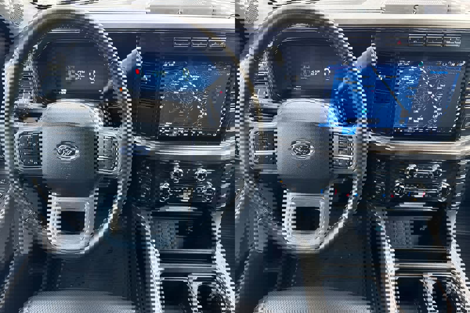 Certified 2024 Ford F250 Lariat w/ Chrome Package image 14