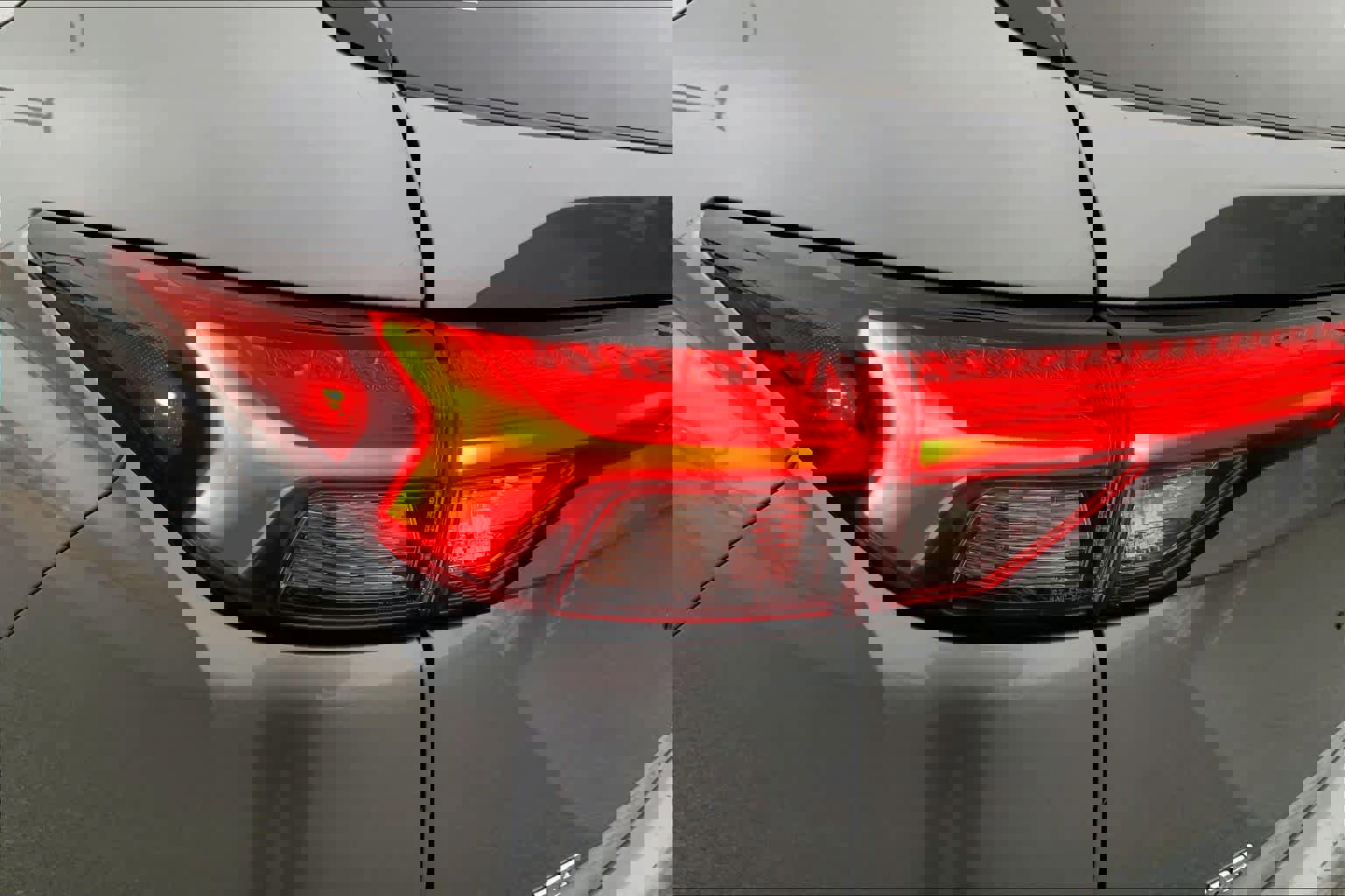 Used 2024 Mitsubishi Outlander SE image 26