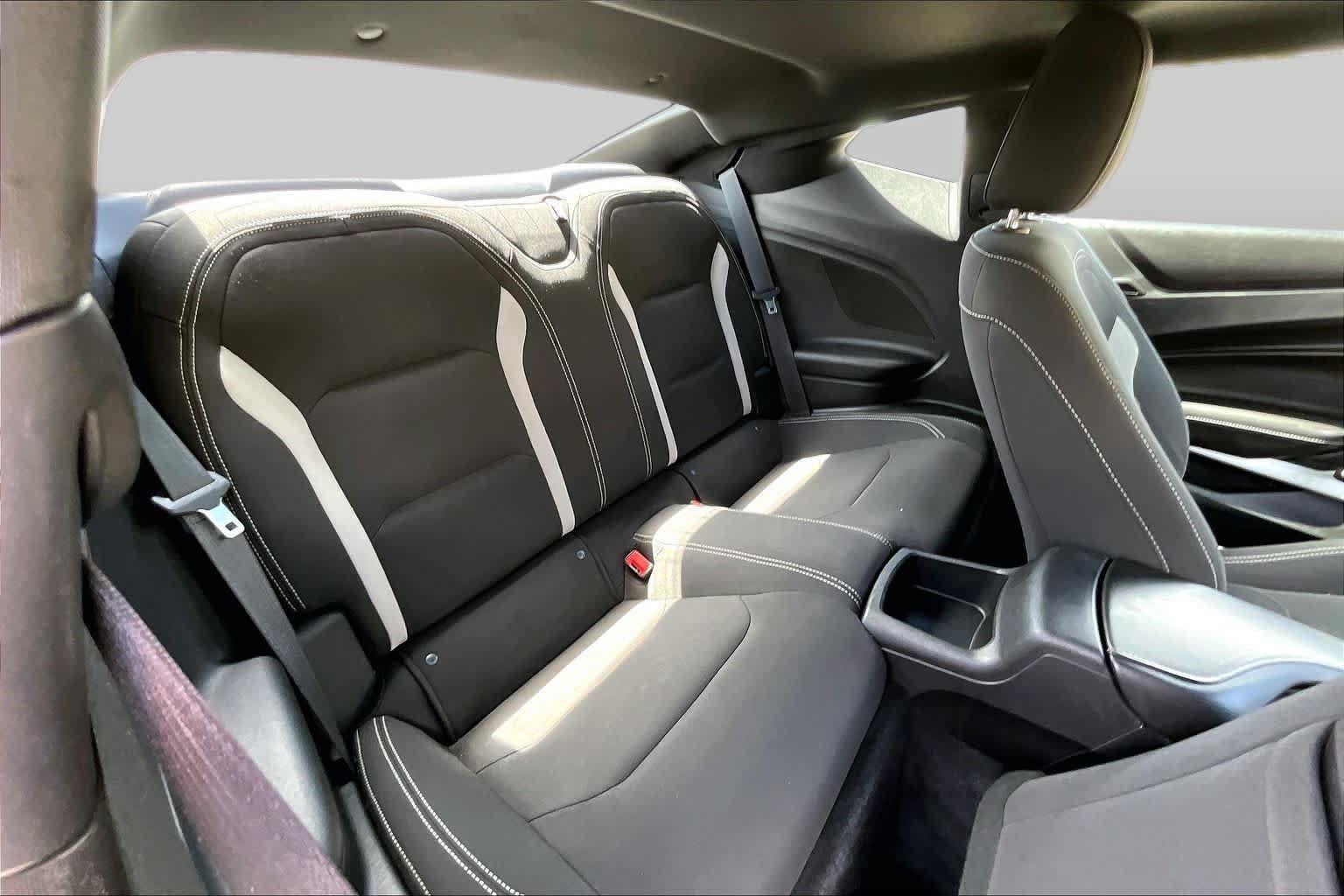 Used 2018 Chevrolet Camaro LT w/ Redline Edition RWD image 20