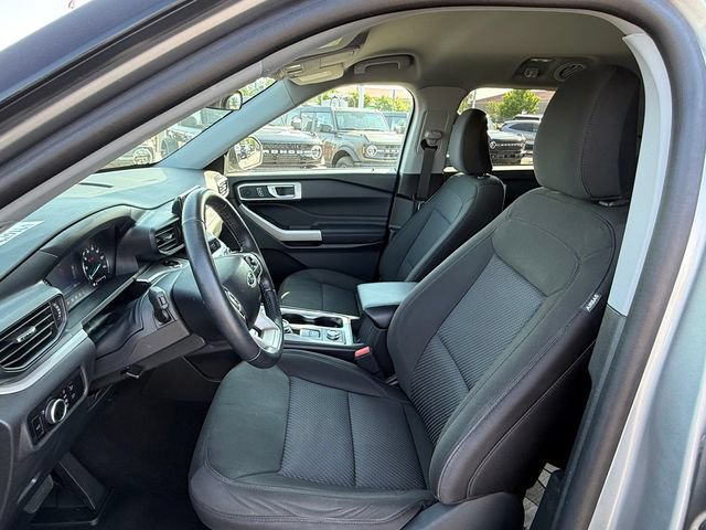 Certified 2023 Ford Explorer XLT AWD/4WD image 6