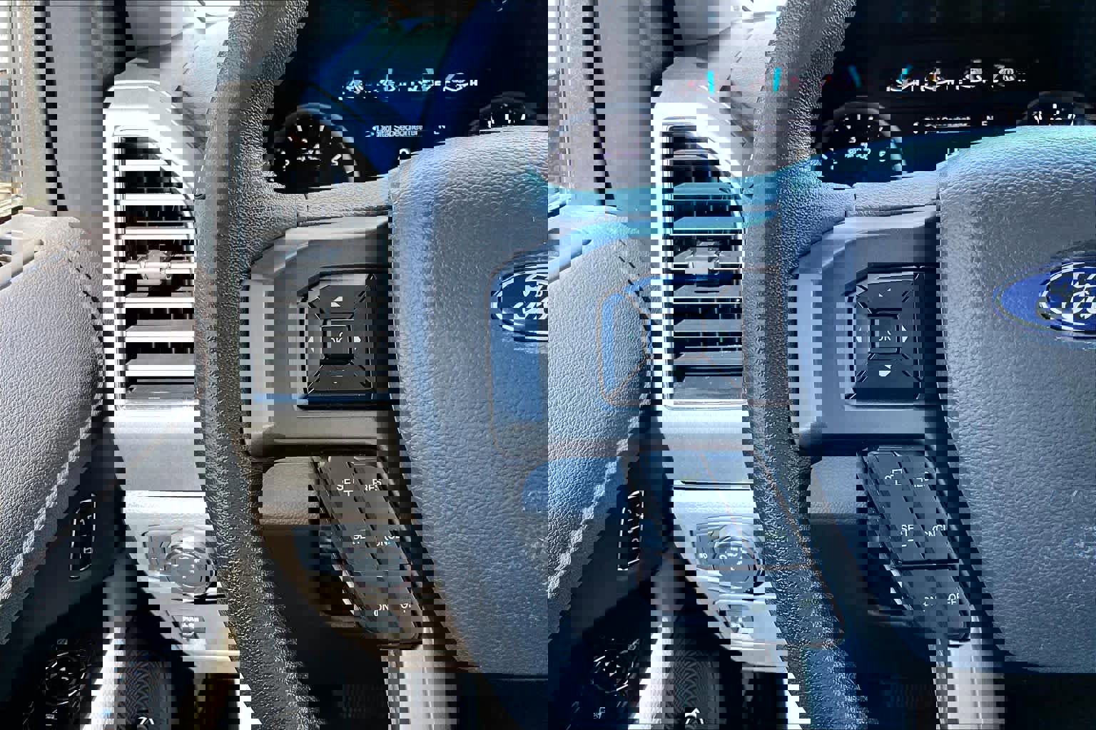 Certified 2019 Ford Expedition XLT w/ Cargo Package image 26