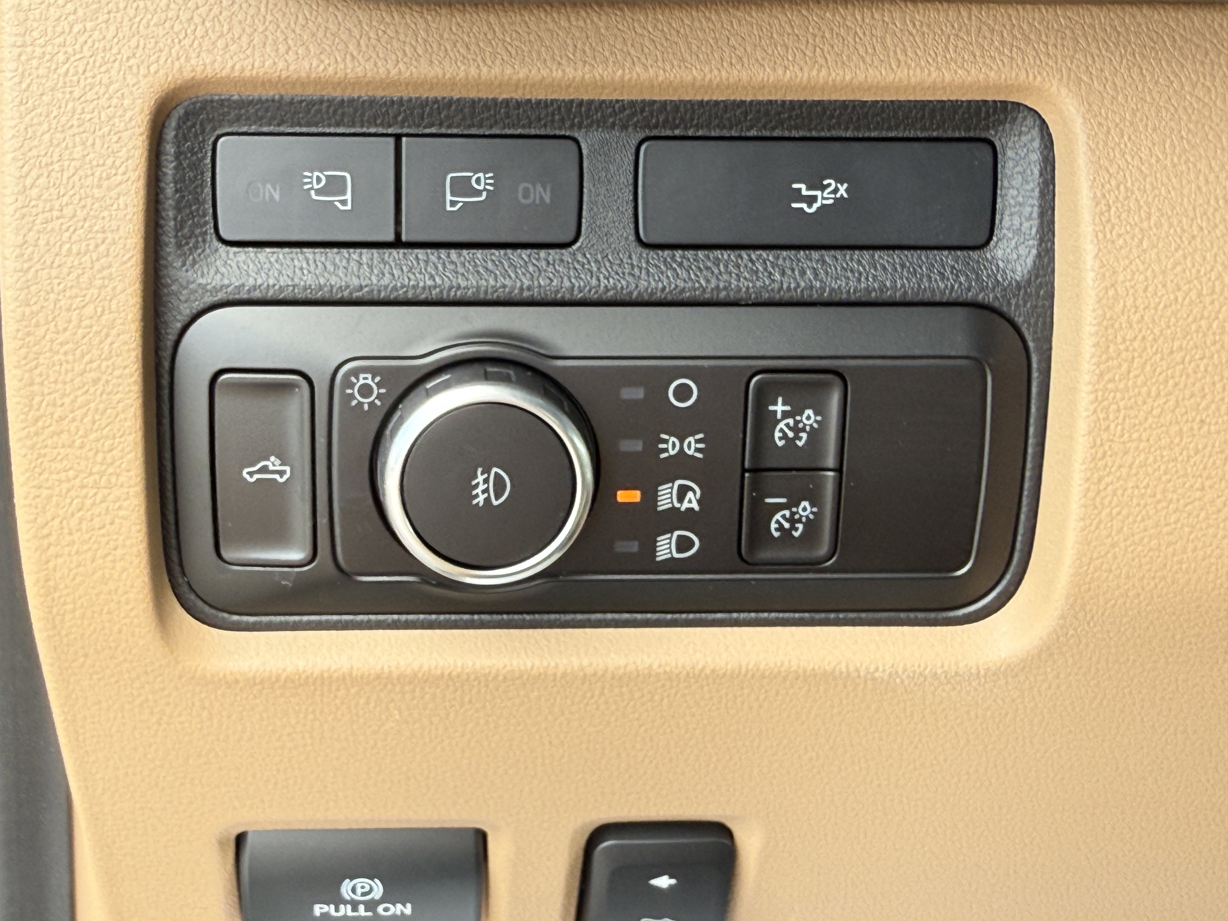 Certified 2023 Ford F350 Lariat w/ Lariat Ultimate Package image 25